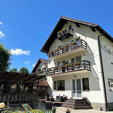 Casuta De Langa Izvor Hotel Moeciu De Sus Exterior photo